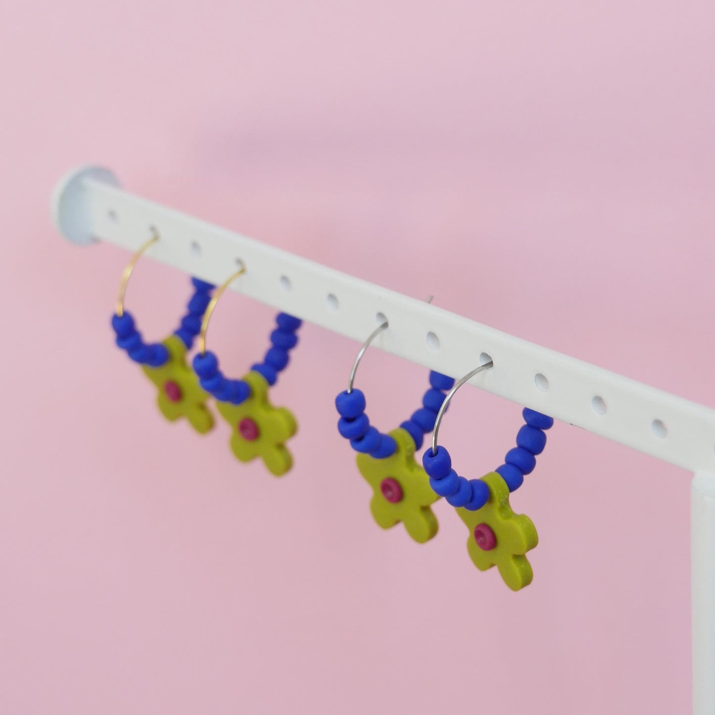 Boucles d'oreilles créoles - fleurs | Collection Vickie
