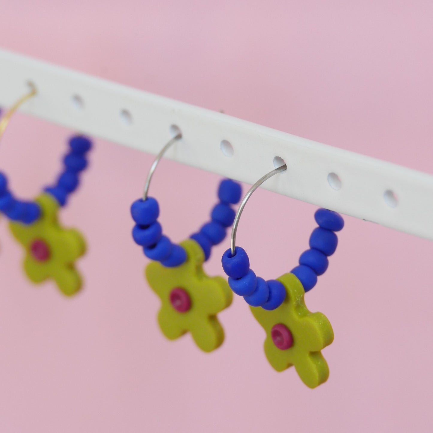 Boucles d'oreilles créoles - fleurs | Collection Vickie