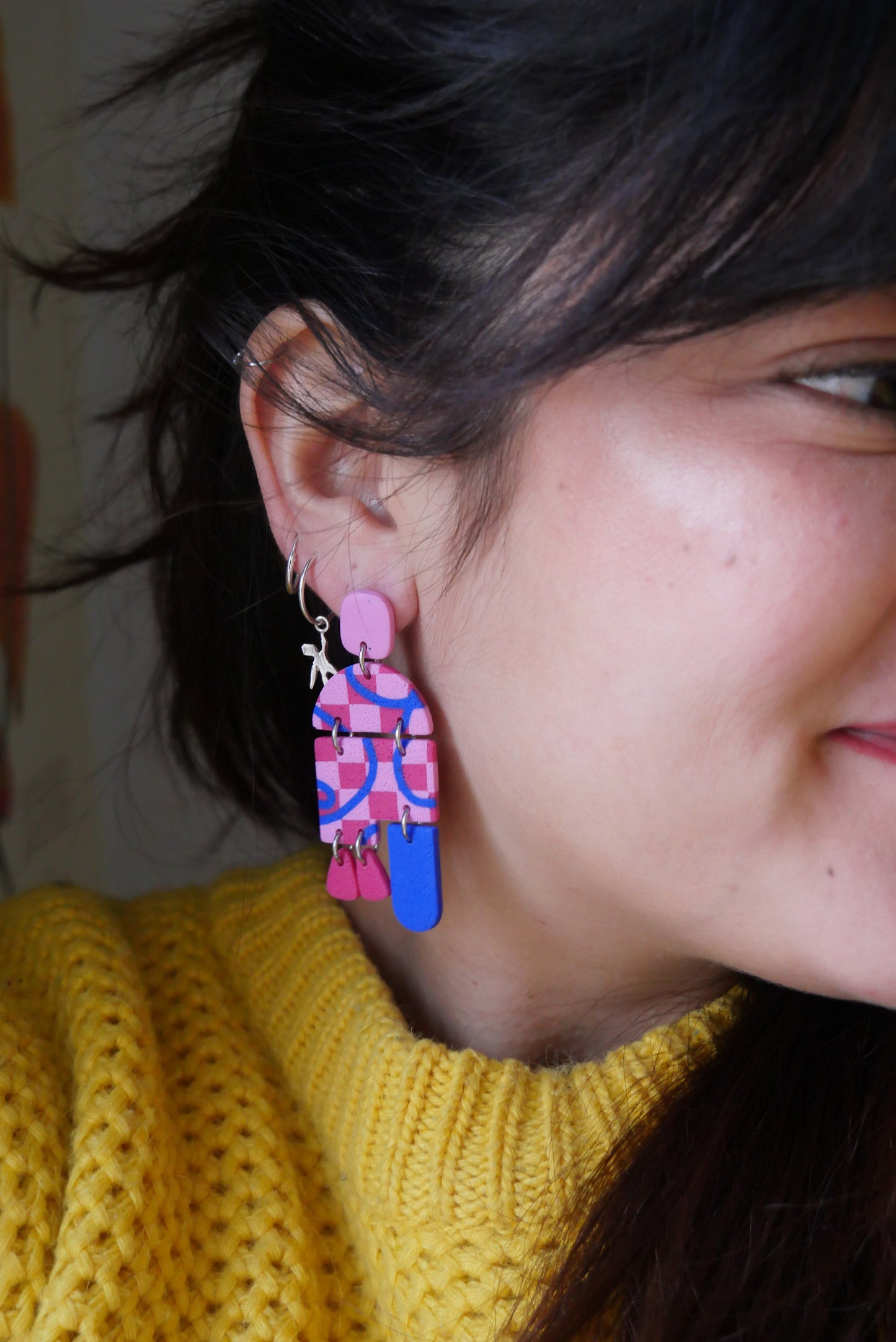 Boucles d'oreilles Louisette - damier rose & ligne bleu | SOLDES