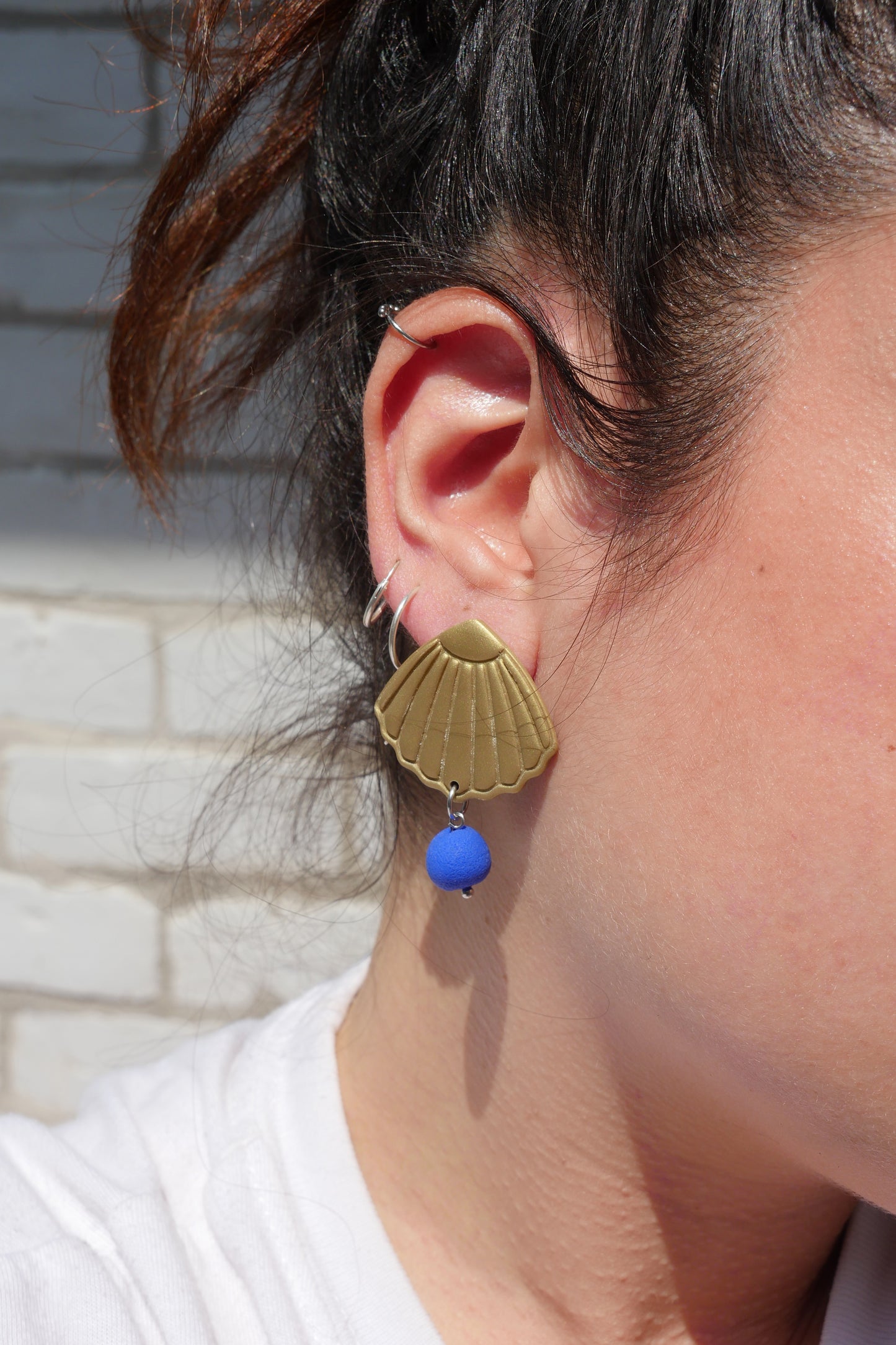 Boucles d'oreilles - Coquillage doré & perle bleu | Collection Garance SOLDES