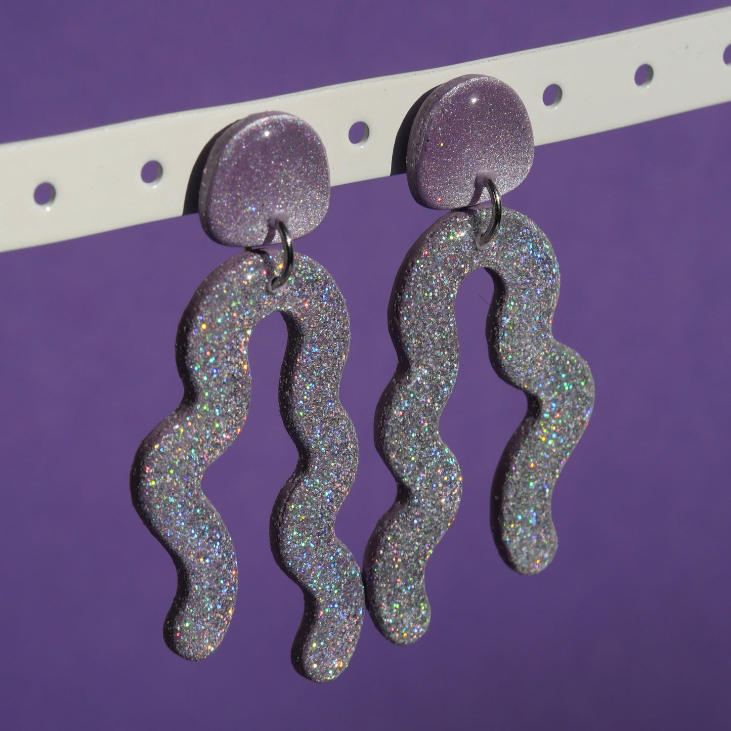 Boucles d'oreilles - Serpentine pailletée | Collection Gabie