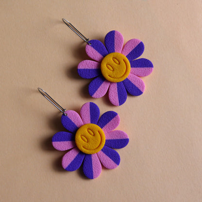 Earrings - Smiley Flowers | Unique Collection