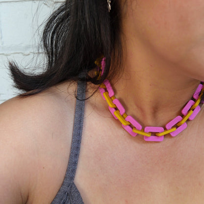 Chain necklace - pink &amp; yellow | Doris Collection